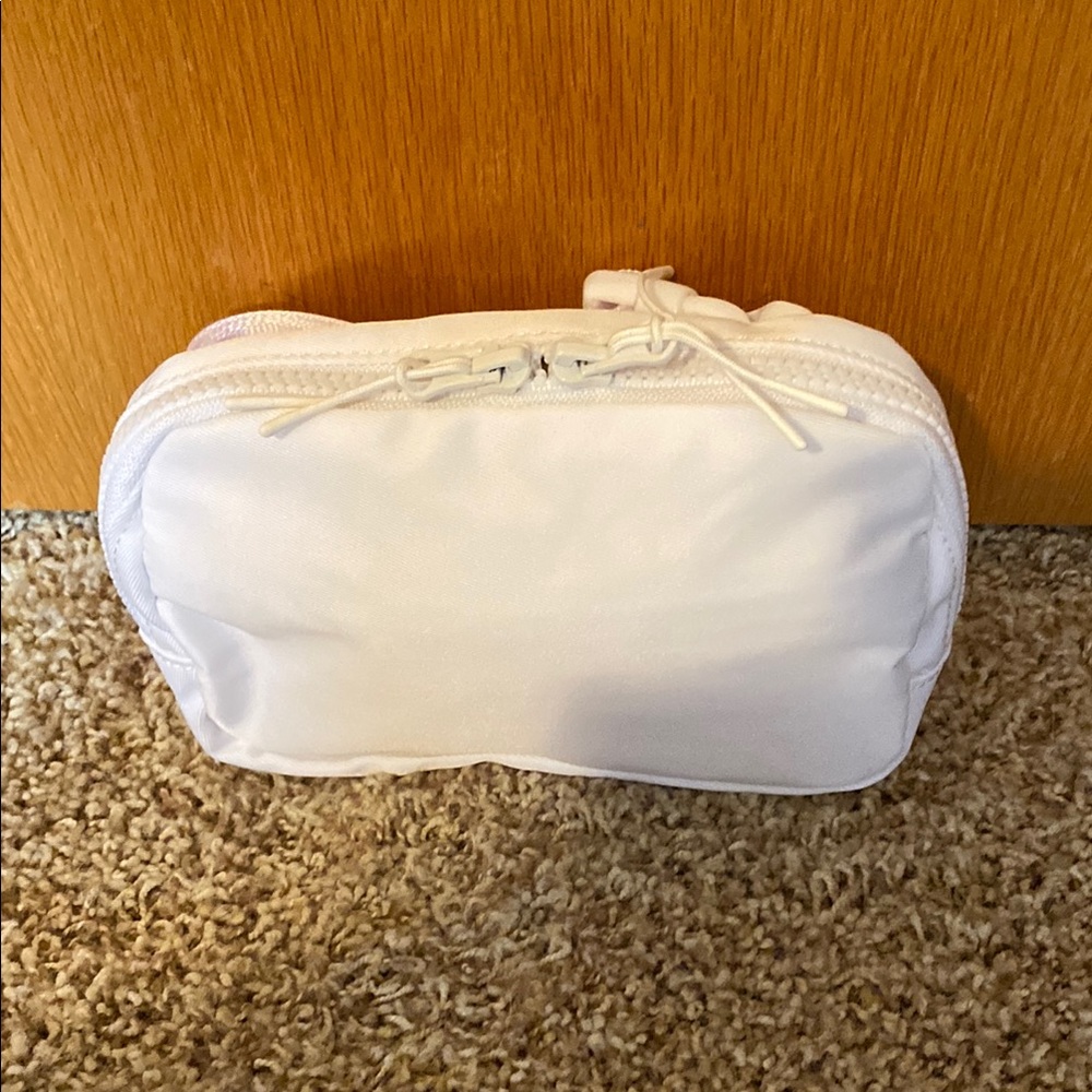 Everyday White Zippered Belt Bag